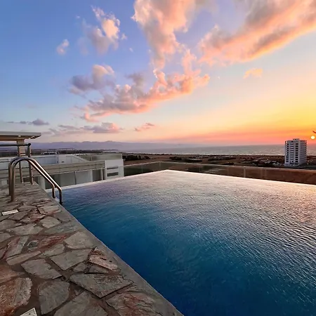 Aphrodite Beachfront * Ghaziveran
